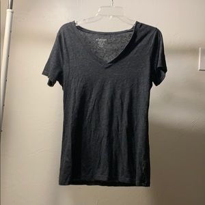 medium dark grey old navy t-shirt